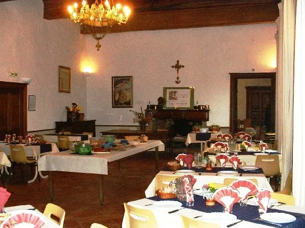 Salle à manger - Centre d'accueil Sainte-Foy